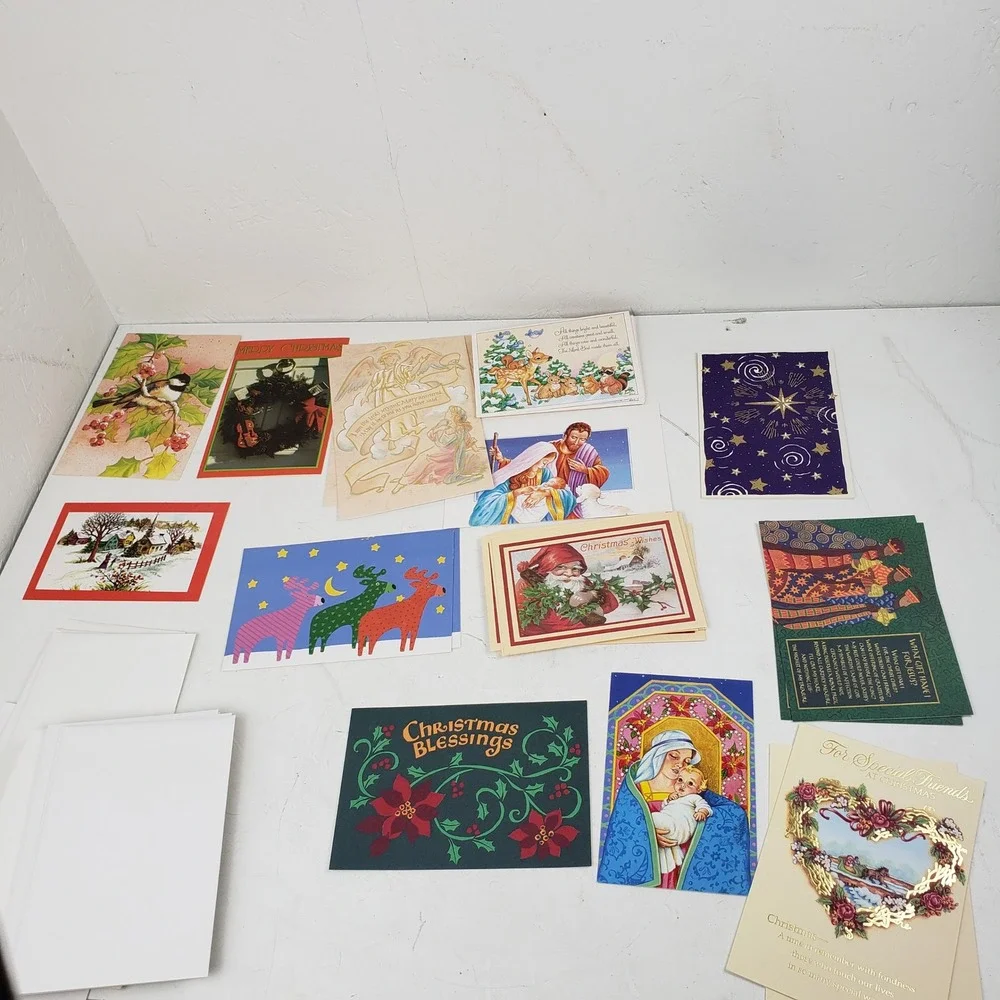 39 Vintage Assorted Christmas Greeting Cards Lot Unused Santa Reindeer Foil Art
